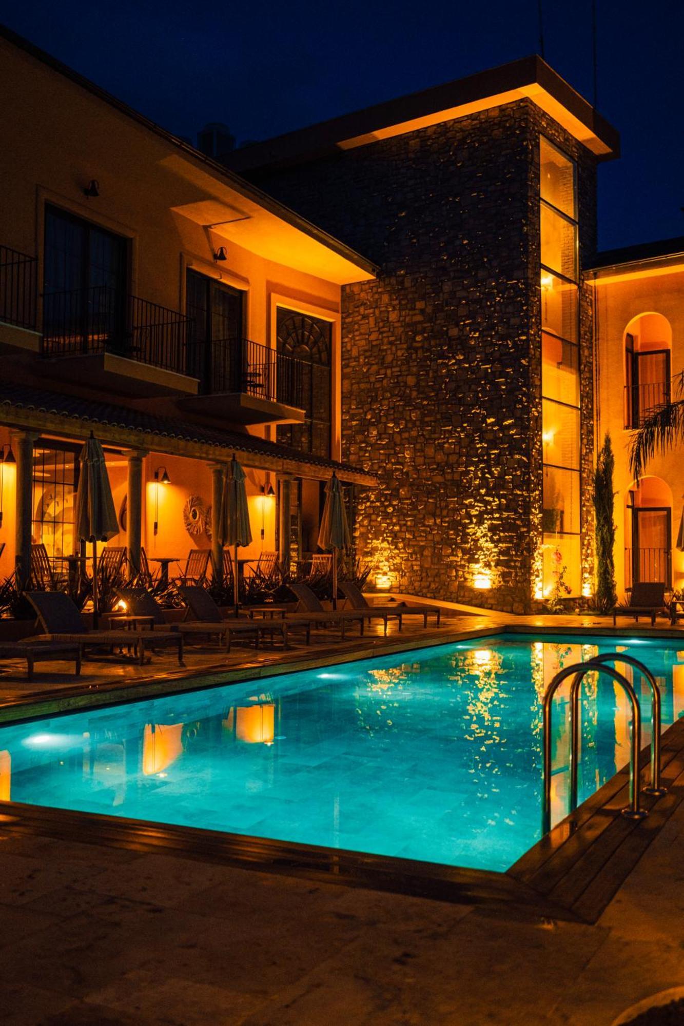 The Remote Hotel ซารีเจอร์เม ภายนอก รูปภาพ