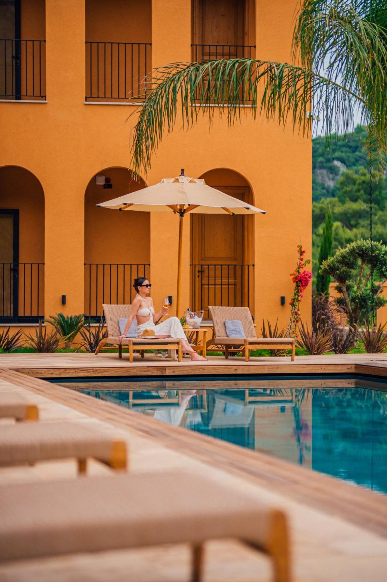 The Remote Hotel ซารีเจอร์เม ภายนอก รูปภาพ