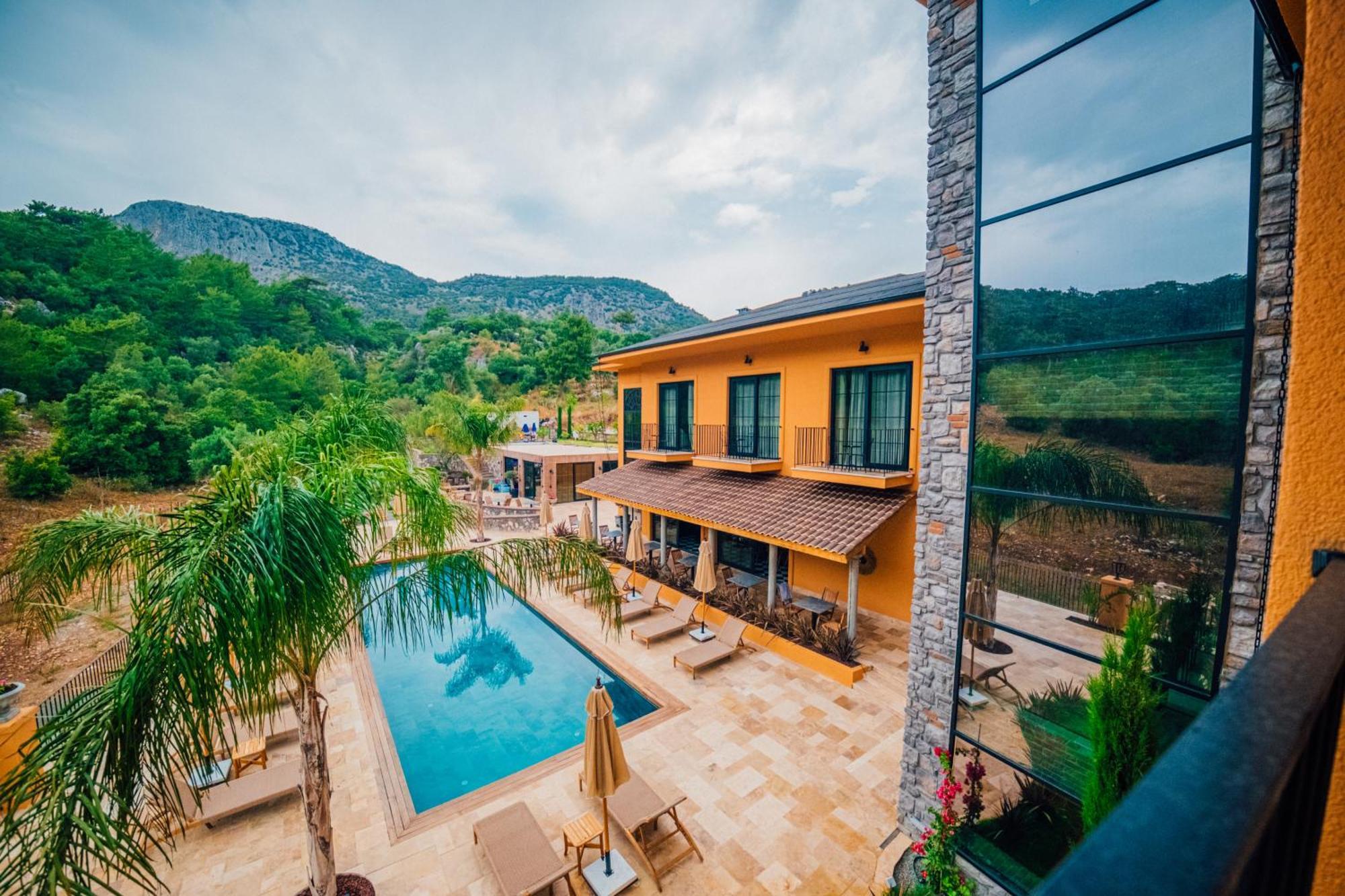 The Remote Hotel ซารีเจอร์เม ภายนอก รูปภาพ